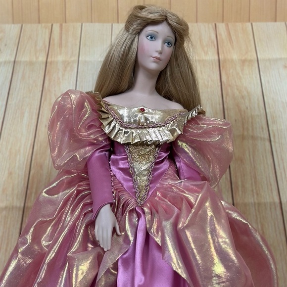 Other - CINDERELLA Porcelain Doll
